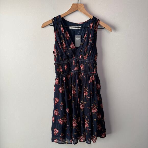Abercrombie & Fitch Women's Chiffon Navy Floral Mini Dress Size X-Small NWT - Picture 1 of 6